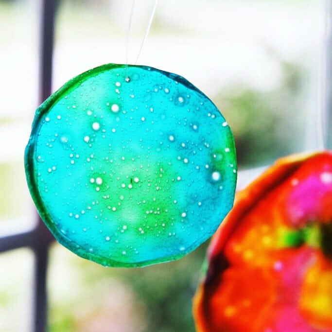 slime planet sun catchers teach about the solar system - The everyday mom life slime planet sun catchers teach about the solar system - The everyday mom life