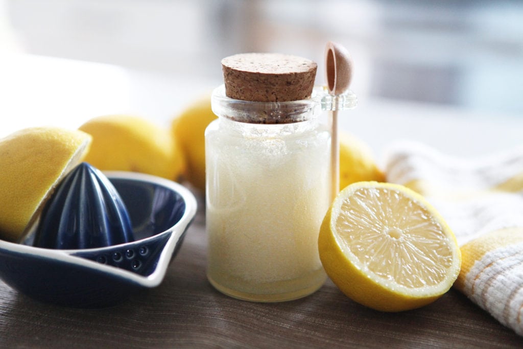 Homemade lemon body scrub