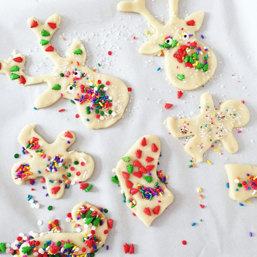 easy preschooler activities - The Everyday Mom Life