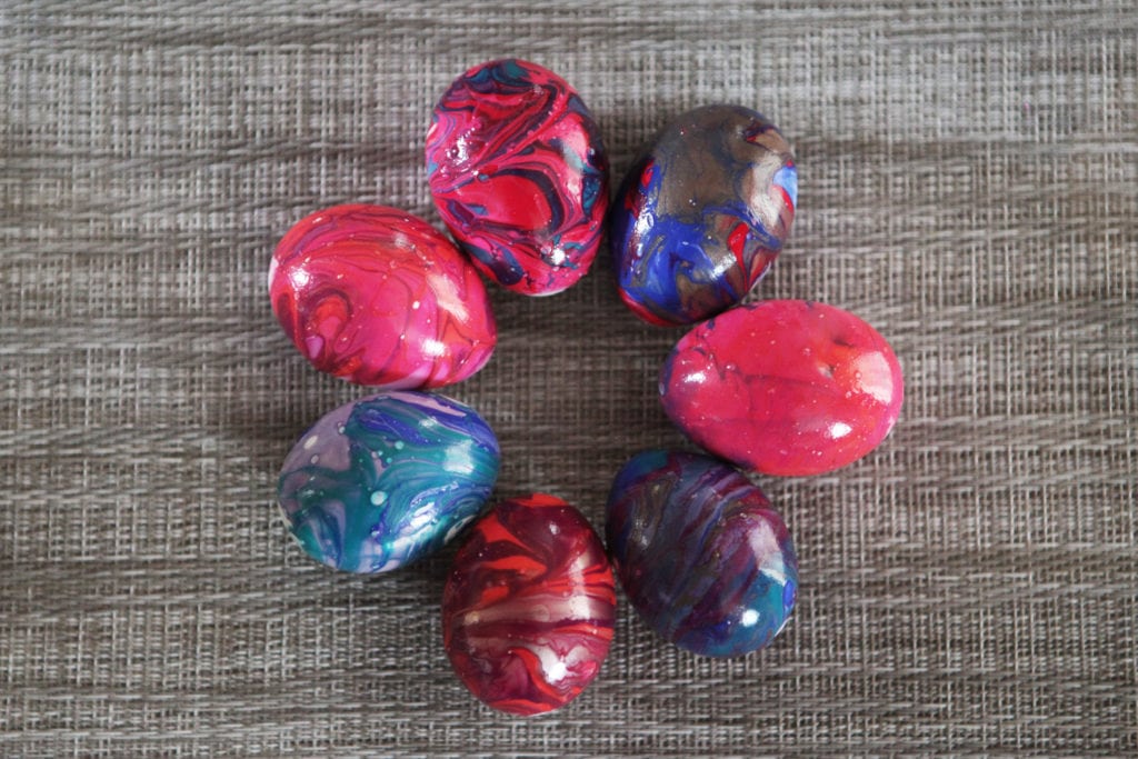 tie-dye easter eggs - The everyday mom life