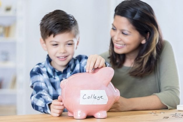 Mom teaches her son about saving for colelge