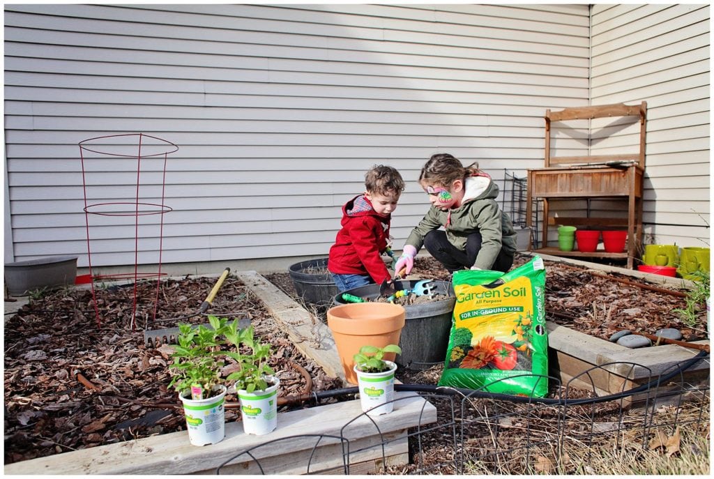 gardening with kids - The Everyday Mom Life