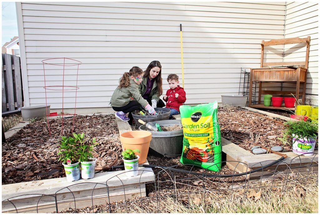 gardening with kids - The Everyday Mom Life
